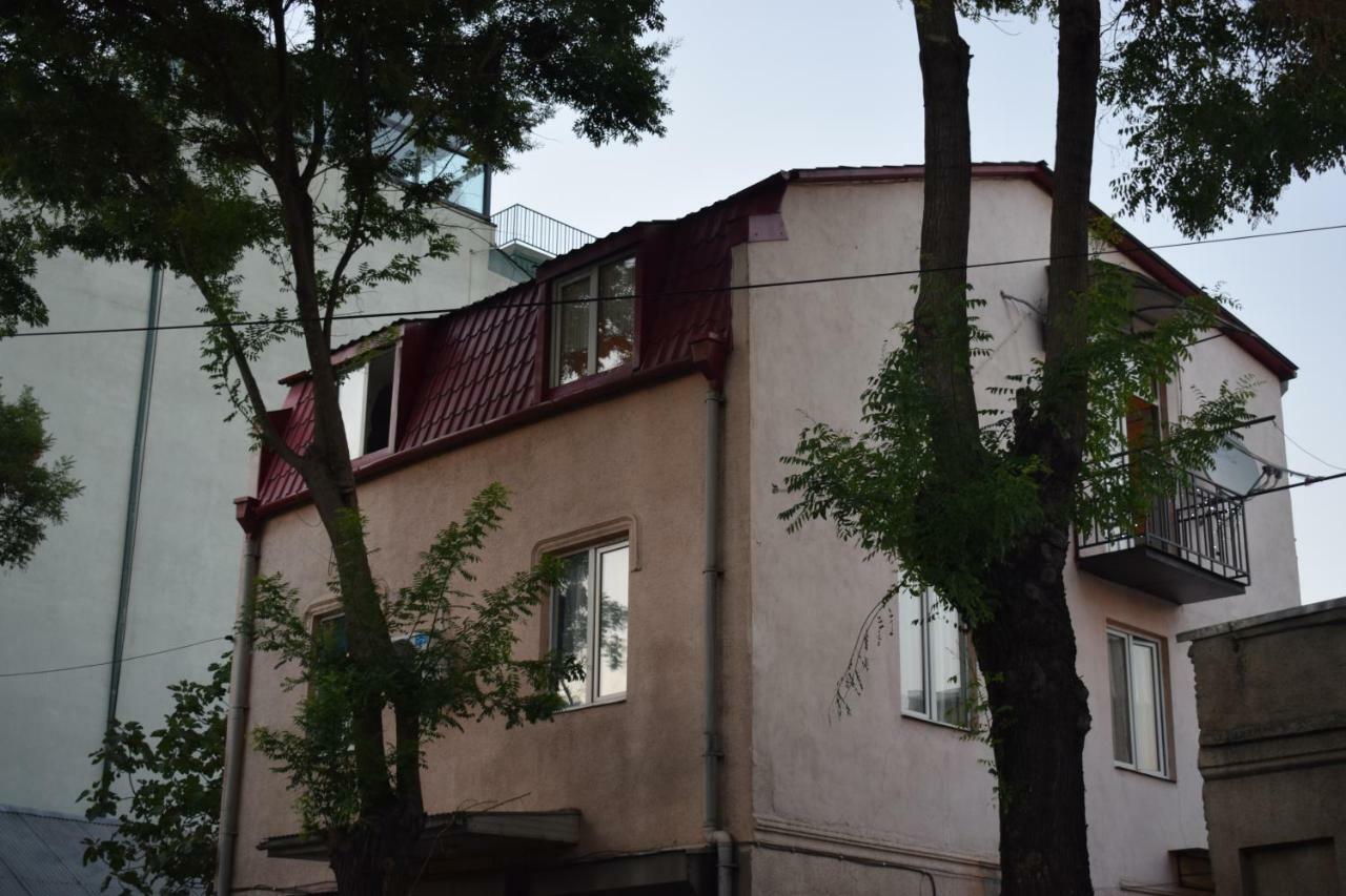 Auberge de jeunesse Rose House à Tbilissi Extérieur photo